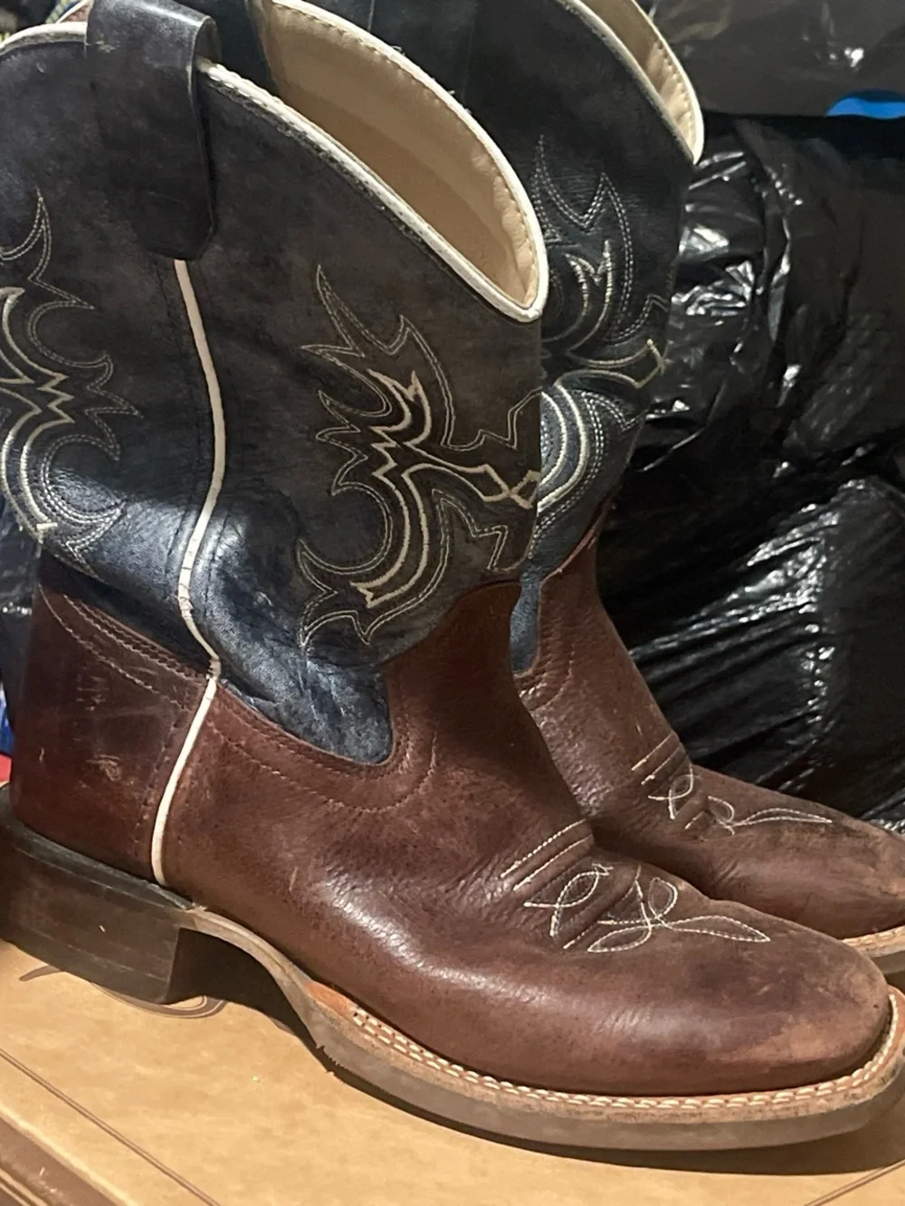 Men's Two-Tone Brown & Black Leather Western Boots
